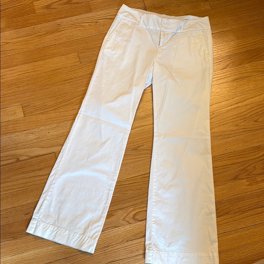 GAP White Flare Wide Leg Pants Women’s Size 4 R